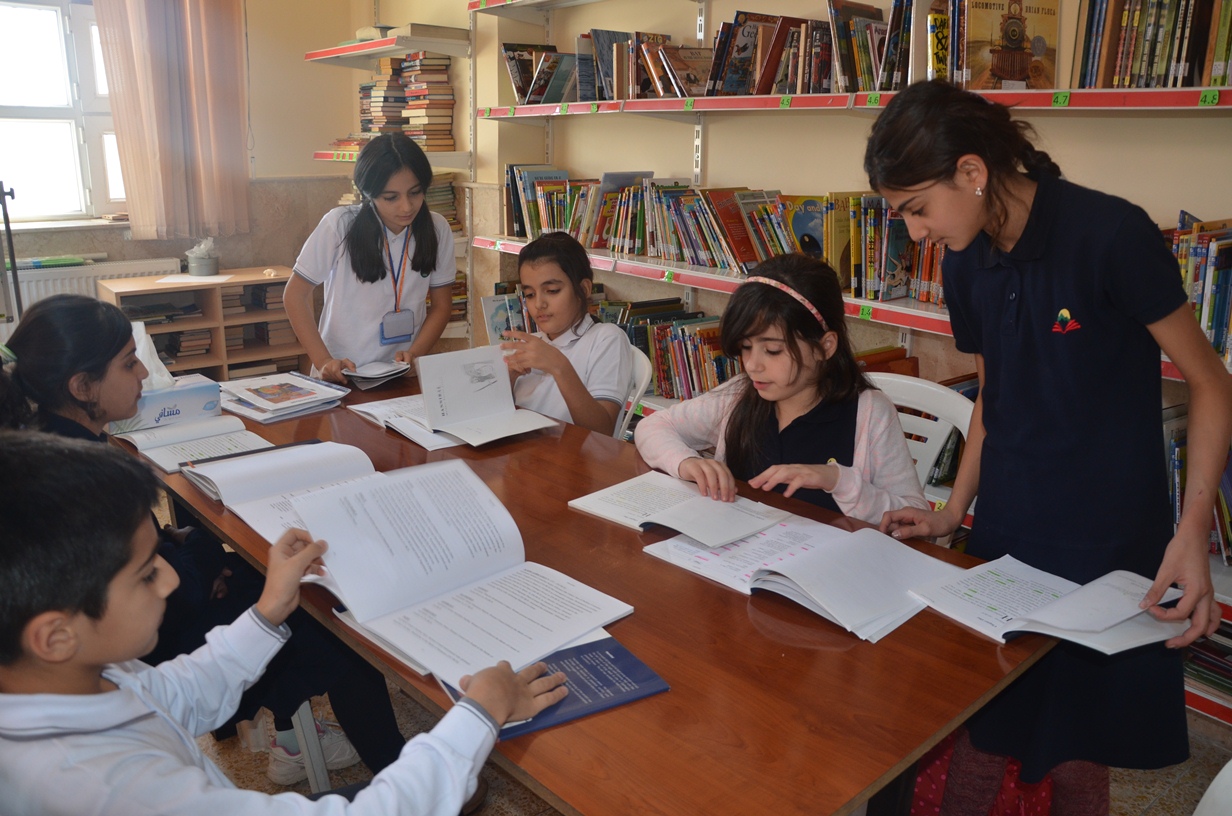 New Students at Sardam Receive Academic Support
